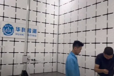 Laboratorio completo di conformità EMC per i mercati globali